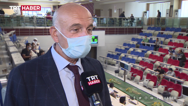 Türkiye'nin tek çiçek borsası üreticiler ile satıcıları buluşturuyor